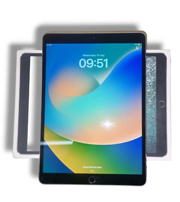 Apple iPad Pro 1st Gen. 64GB, Wi-Fi + 4G (Unlocked), 10.5 in - Space Grey - Image 1 of 4