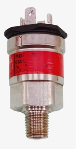Danfoss MBS3200 060G6855 0-100 PSIG 4-20 mA Pressure Transmitter Sensor Absolute - Picture 1 of 8