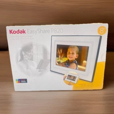 New Kodak EasyShare P820 8" Digital Photo Frame High Quality LCD Plug And Play  - Image 1 of 4