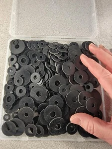240 tlg Gummischeiben Sortiment Set 12/16/18/20/25/30 mm schwarz Gummidichtung - Bild 1 von 8