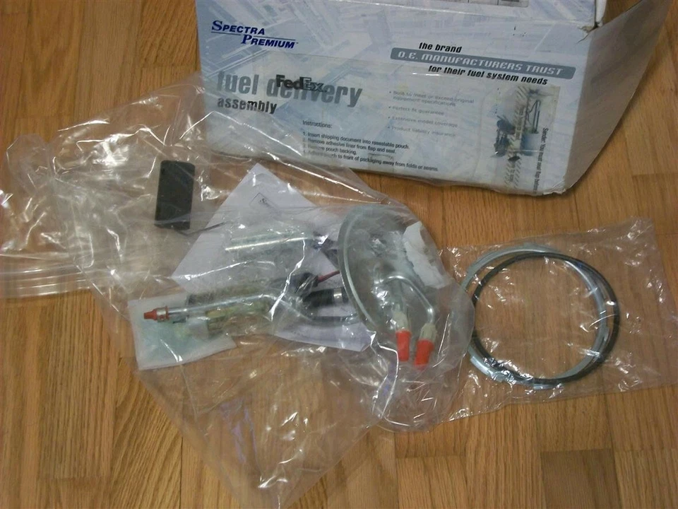Ford Taurus y Mercury Sable 1986-2000 bomba de combustible y conjunto de transmisor Spectra  Foto 1 de 1