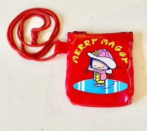 VINTAGE MERRY MAGGY ICE SKATING 2 SIDED COIN PURSE-FWC TAIWAN-RED VINYL-UNUSED - Picture 1 of 5