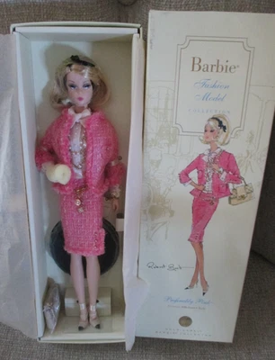 PREFERABLY PINK Silkstone Barbie - NRFB - Gold Label - Only 12,000 world wide! - Image 1 of 4