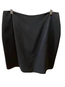 Vintage Briggs Black Pencil Zipper Back Midi Skirt USA Made Women's Size 16 - Picture 1 of 13