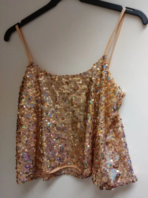 Nuevo DISCO DE LENTEJUELAS Dorado y Multicolor Brillante Disco Corto Top Talla 14 Foto 1 de 4