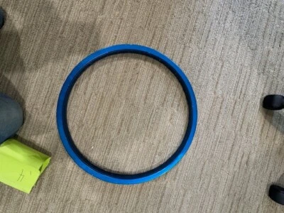 LLANTA VINTAGE OLD SCHOOL BMX AZUL SUMO anodizada 20 x 1,75 36 no usada ver nota #4 Foto 1 de 4