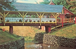 Santa's Sweetheart Covered Bridge, Santa's Land, Putney, VT Vintage PC - Picture 1 of 2
