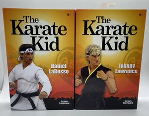 Icon Heroes Karate Kid Daniel LaRusso Johnny Lawrence Figure Set - Imagen 1 de 8