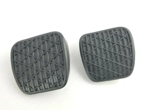 Pair 2x Mercedes Brake Clutch Pedal Rubber Pads W108 109 111 113 114 115 123 - Foto 1 di 3