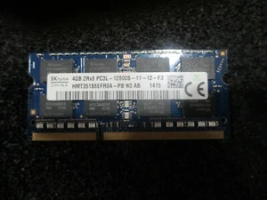 SK hynix: HMT451S6AFR8A-PB N0 AA Memory. 4GB 2Rx8 PC3L-12800S-11-12-B4 - Picture 1 of 2