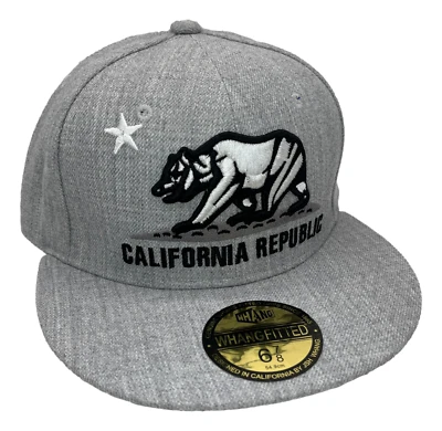 Fitted California Republic Cali Bear Flag Flat Bill Snapback Cap Hat - Image 1 of 3