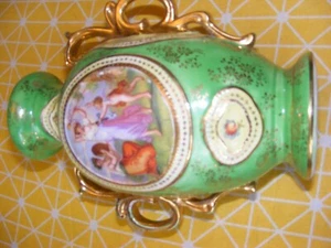 STAFFORDSHIRE: Decorative in Classical Romantic Style VASE GREEN - Picture 1 of 6