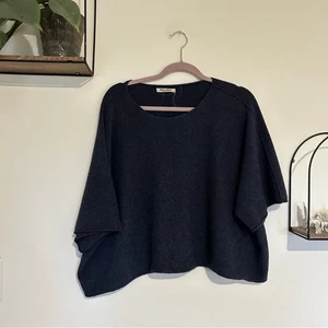 Camisa Top Meo Meli Azul Marino Recortada Manga Corta - Imagen 1 de 5