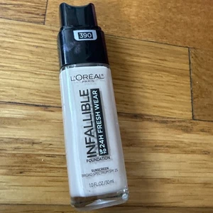 L'Oreal Infallible 24H Fresh Wear Foundation - 390 Snow Spf 25 No Cap - Picture 1 of 1