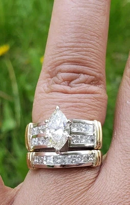natural diamond engagement ring set preowned - Image 1 of 4