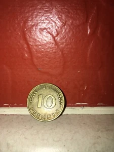 1950 10 pfennig j bronze and a German coin - Picture 1 of 2