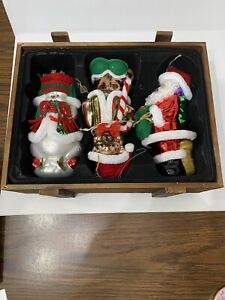 2002 Thomas Pacconi Classics Blown Glass Christmas Ornaments Wood Crate Santa