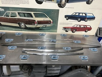 Chevrolet Impala 1967 68 4 puertas techo rígido ventana trasera molduras Caprice (I)  Foto 1 de 4