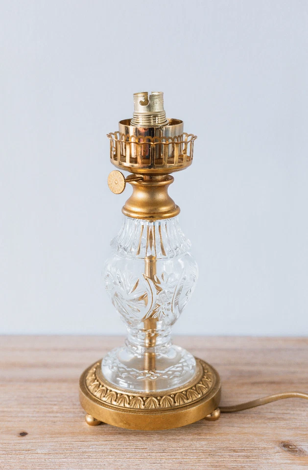 Pied de Lampe Design Année 50 en Verre et Laiton Imitation Lampe à Huile Vintage - Photo 1/4