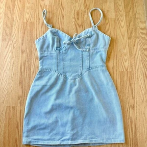 PrettyLittleThing Light Blue Denim Corset Panel Mini Dress Size US 8 - Picture 1 of 9