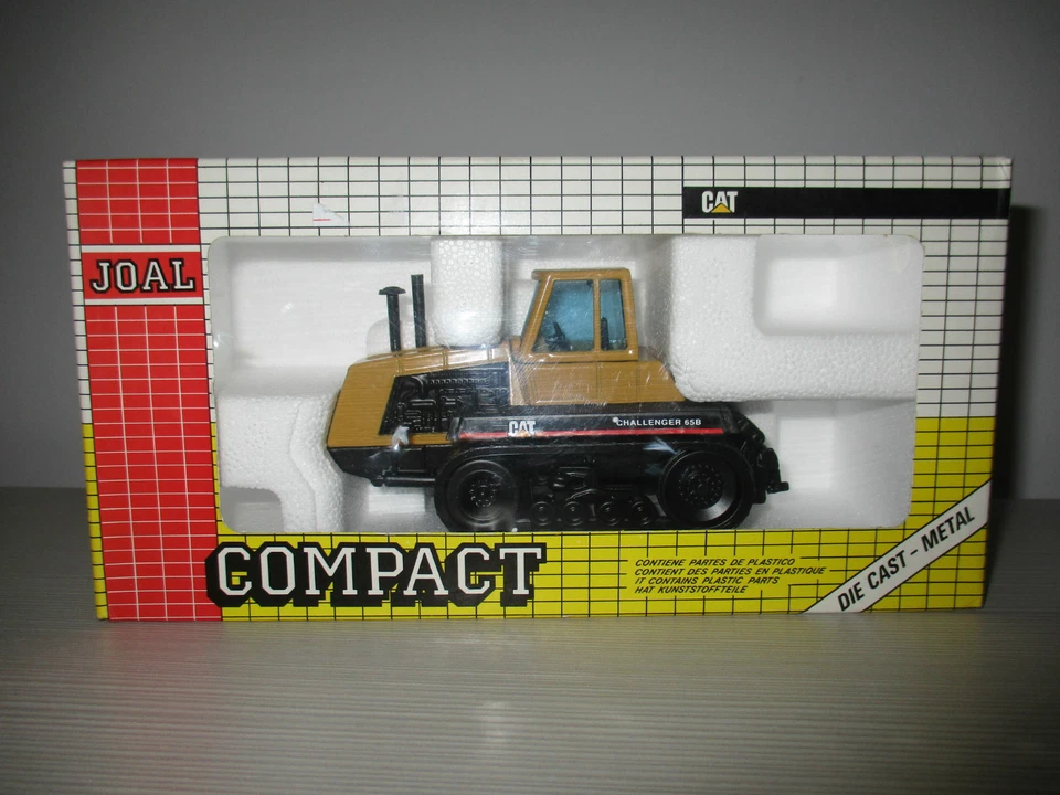 TRATTORE CAT CHALLENGER 65 SCALA 1.50 REF.233 JOAL COMPACT - Immagine 1 di 1