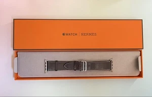 HERMES Leather Apple Watch Band Set 44mm Orange and Leather Straps with Box - Photo 1 sur 17