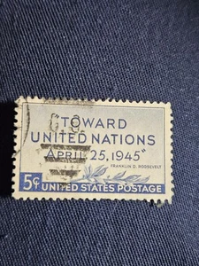 1945 Postage Stamp Scott 928 United Nations, Peace Conference 5C - Picture 1 of 3
