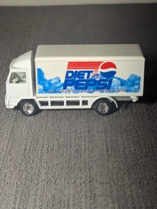 Diet Pepsi Toy Delivery Ad Truck Golden Wheels White 1997 Vintage - Picture 1 of 6