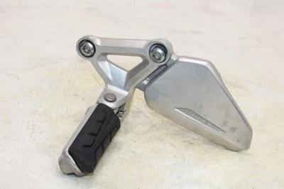 14-16 HONDA CBR650F OEM ЛЕВЫЙ ЗАДНИЙ КОМПЛЕКТ ВОДИТЕЛЬСКИЙ НОЖНОЙ КОЛЫШЕК СТОПОР - Изображение 1 из 4