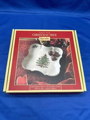Spode Christmas Tree Fine Earthenware 8 Inch Devonia Tray, Holiday Serving Bowl - Image 1 of 4
