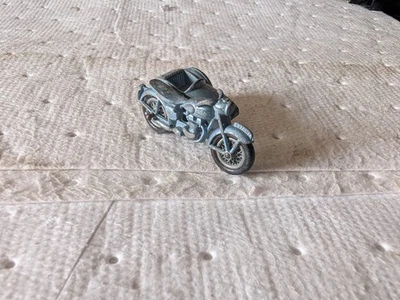 Cool Vintage Matchbox Lesney 1-75 Series #4 Triumph Motorcycle & Sidecar - Image 1 of 4