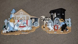Juego de 2 placas de pared vintage de madera de burwood Amish granja caballo buggy años 90 - Imagen 1 de 2