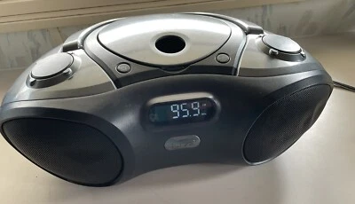 iLive Boombox IBC233B Bluetooth CD/Radio FM Tested WORKS - Image 1 of 4