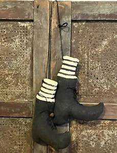 "Stivali Halloween spettrali strega Grubby tessuto primitivo malvagio con campane arrugginite 8" - Foto 1 di 6