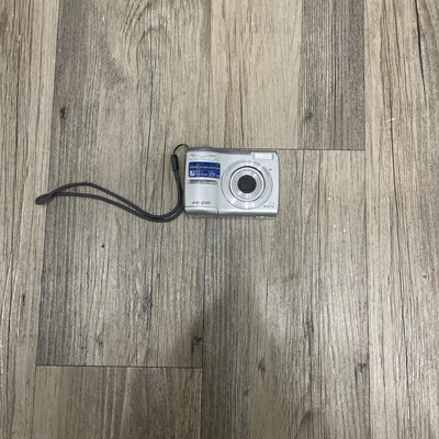 Olympus Digital Camera FE-210 7.1MP Digital Camera Silver not Working For Parts - Image 1 of 4