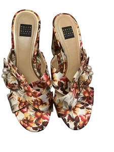 WHITE HOUSE / BLACK MARKET Floral Shoes Heels/ Formal/casual/open Toe - Picture 1 of 10