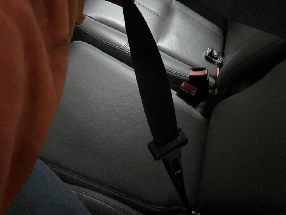 Seat Belt Front Bucket And Bench Center Fits 07-14 SIERRA 2500 PICKUP 4828246 Foto 1 de 1