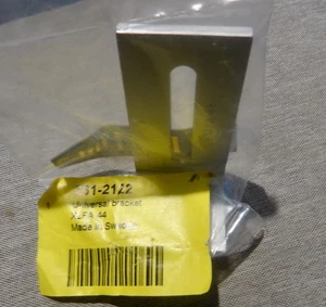 FlexLink M6 Angle Bracket Connectors for 40x80 Aluminium Profile, 11mm Slot, New - Picture 1 of 2