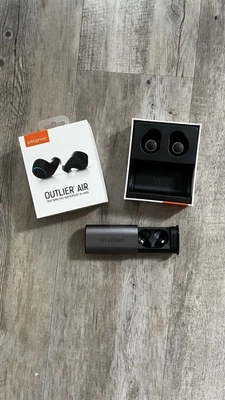CREATIVE Outlier Air TWS Earphones - Image 1 of 2