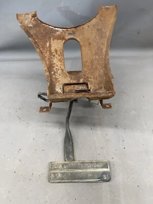 1967 年福特银河自动制动踏板组件防火墙转向柱 — 第 1/4 张图片