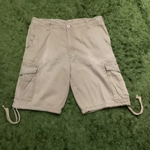 VINTAGE PENN STATE UNIVERSITY MENS CARGO SHORTS SIZE L/34 Cover