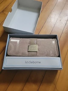 liz claiborne wallets for women - Picture 1 of 3