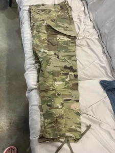 Army OCP Camo Combat Pants Uniform Unisex Hose Flame Resistant Med Reg NEU - Bild 1 von 4