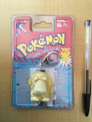 Vintage Pokémon Keychain Keyring,Psyduck By Hasbro 1999,Sealed&New-**NO LIGHTS** - Image 1 of 4