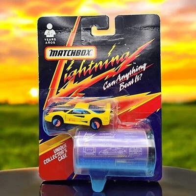 Caja de cerillas Lightning Ferrari F40 amarillo 1991 estuche de especificaciones de rendimiento V3 vintage Foto 1 de 4