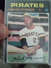 1971 Topps Roberto Clemente Pittsburgh Pirates #630