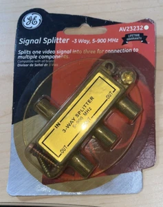 GE 3-Way Signal Splitter, 5-900 MHz  AV23232 - Picture 1 of 5
