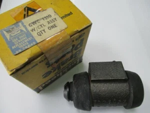 Triumph TR7 early right rear brake cylinder Stanpart GWC1210,  Lockheed 4241-365 - Picture 1 of 6