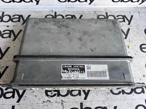 USED OEM 06-07 LEXUS IS250 89661-53820 ENGINE COMPUTER - Imagen 1 de 4