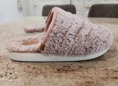 New Women's OLUKAI Pink Sea Salt Pupu Mua Shearling Mule Slipper Size 8 - Image 1 of 4